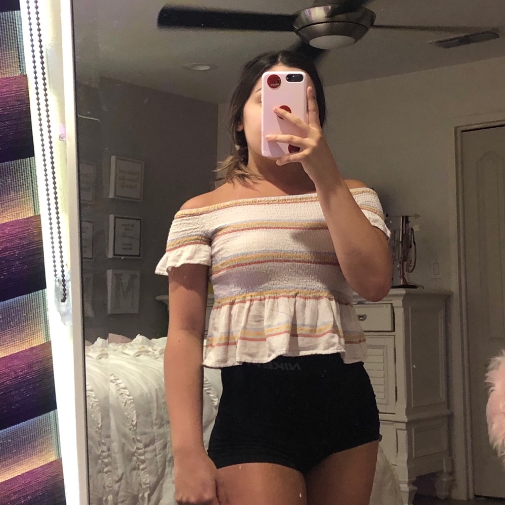 american eagle off the shoulder top